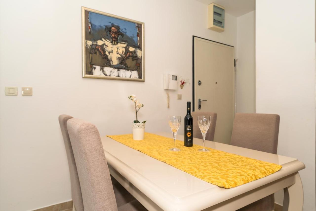 Luxury 1 Bedroom App Center&Balcony Free Parking Split Luaran gambar